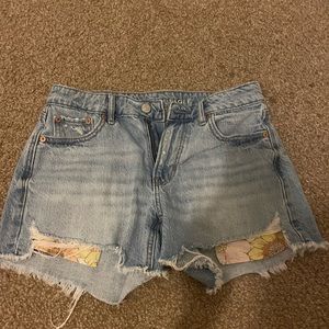 American Eagle Flower Shorts